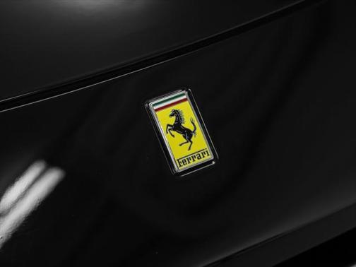 2015 Ferrari FF Base