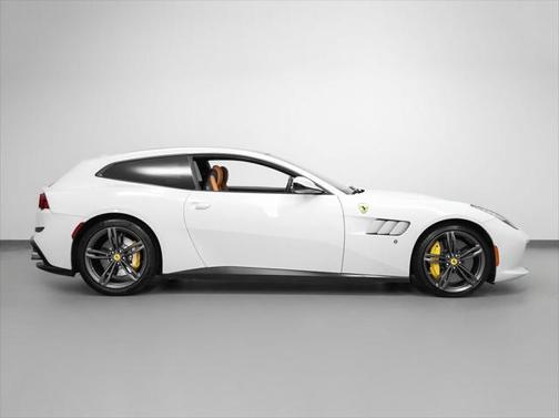 2018 Ferrari GTC4Lusso V12