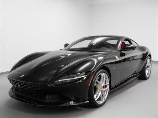 2023 Ferrari Roma Base