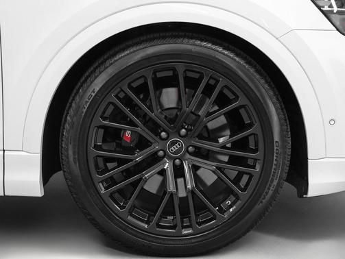 2025 Audi SQ8 4.0T Premium Plus