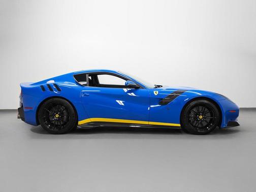2017 Ferrari F12tdf 
