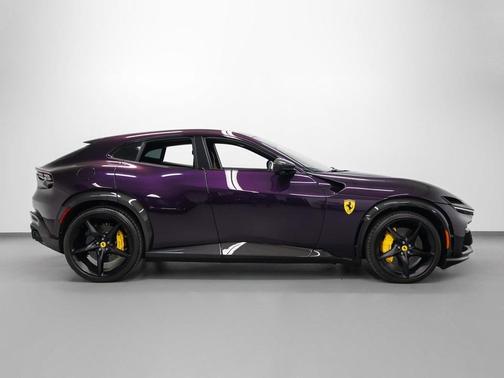 2024 Ferrari Purosangue Base