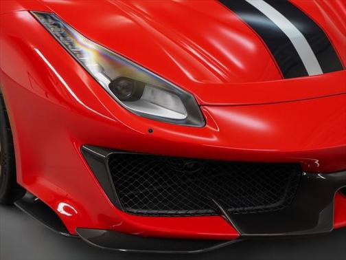 2019 Ferrari 488 Pista Base