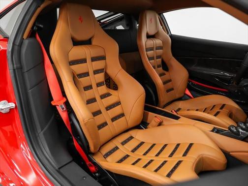2019 Ferrari 488 Pista Base