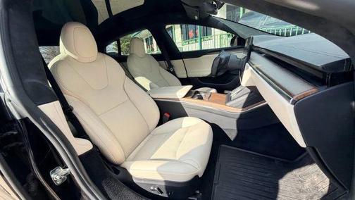2021 Tesla Model S Long Range