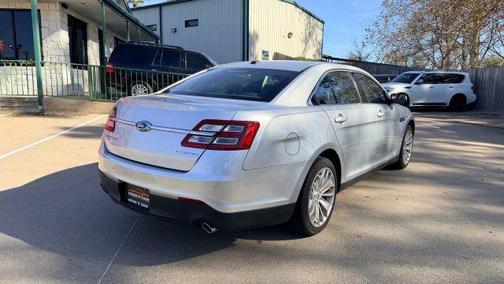 2019 Ford Taurus Limited