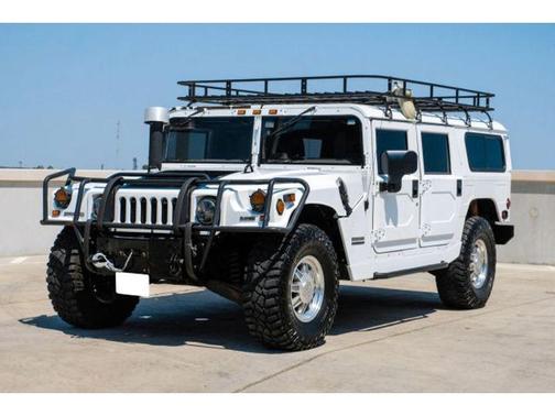 2001 Am General Hummer Enclosed