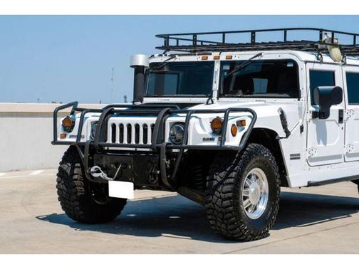 2001 Am General Hummer Enclosed