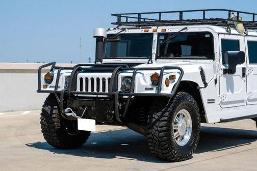 2001 Am General Hummer Enclosed