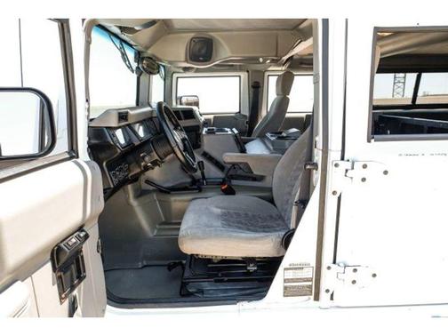 2001 Am General Hummer Enclosed