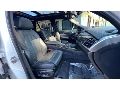 2015 BMW X5 xDrive50i