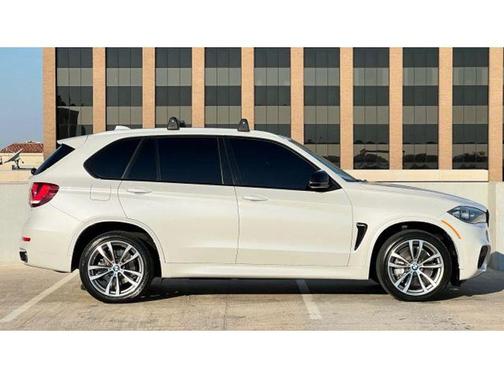2015 BMW X5 xDrive50i