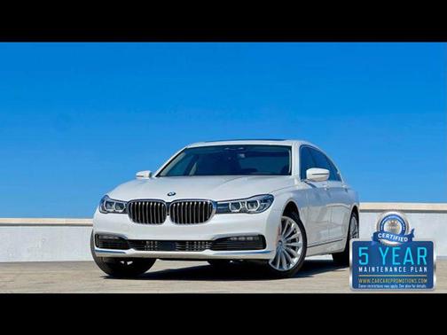 2018 BMW 740 740i