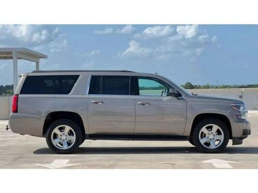 2018 Chevrolet Suburban LT