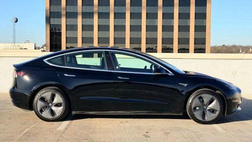 2020 Tesla Model 3 Standard Range