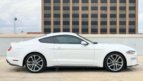 2019 Ford Mustang EcoBoost