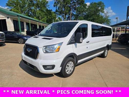 2022 Ford Transit-350 XLT