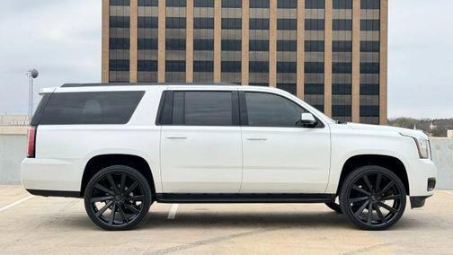 2020 GMC Yukon XL SLT