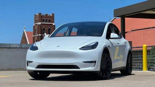 2022 Tesla Model Y Performance Dual Motor All-Wheel Drive