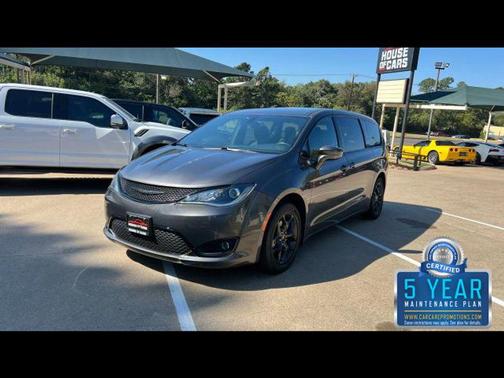 2018 Chrysler Pacifica Touring Plus