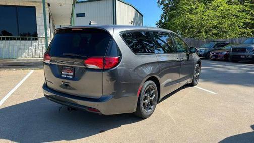 2018 Chrysler Pacifica Touring Plus