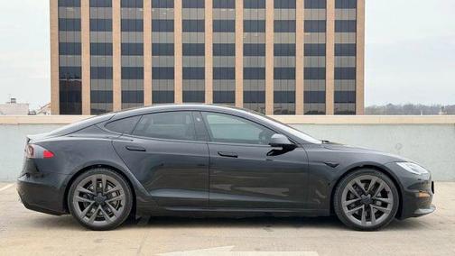 2021 Tesla Model S Long Range