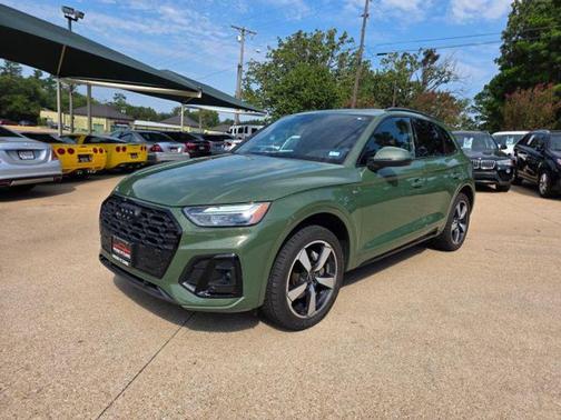 2022 Audi Q5 45 S line Premium Plus