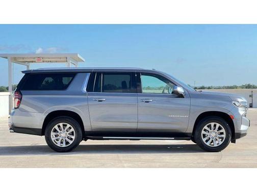 2022 Chevrolet Suburban Premier