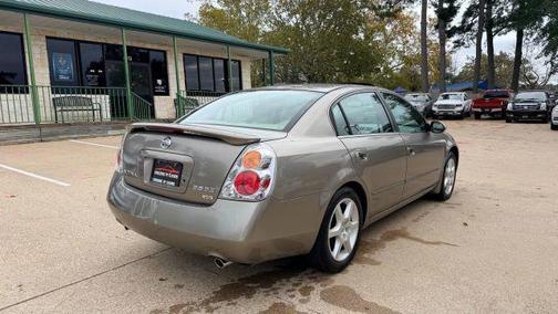 2004 Nissan Altima 3.5 SE