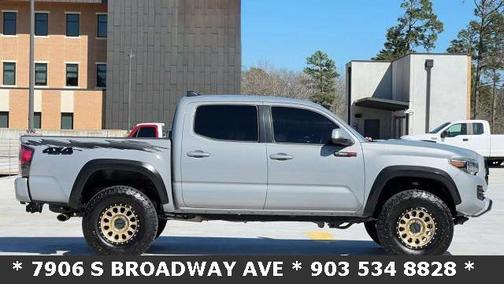 2017 Toyota Tacoma Base