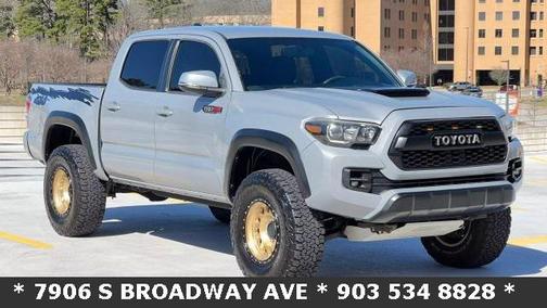 2017 Toyota Tacoma Base