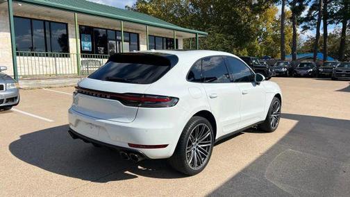 2020 Porsche Macan Base