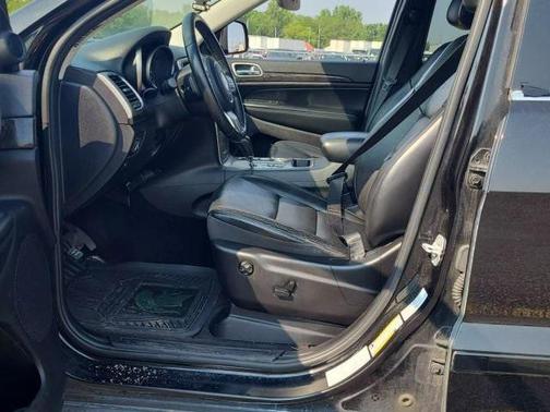 2011 Jeep Grand Cherokee Laredo