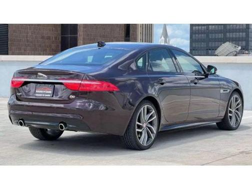 2017 Jaguar XF S