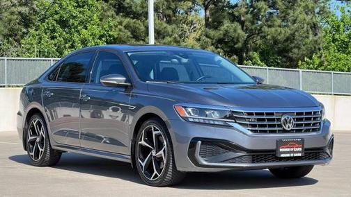 2020 Volkswagen Passat 2.0T R-Line