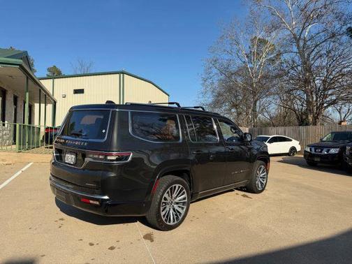 2022 Jeep Grand Wagoneer Series III 4x4