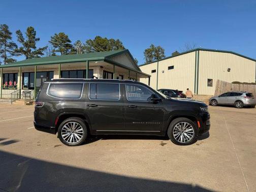 2022 Jeep Grand Wagoneer Series III 4x4