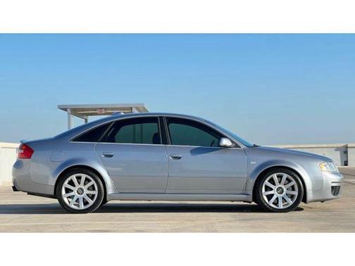 2003 Audi RS6 Quattro