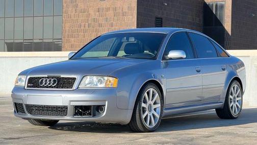 2003 Audi RS6 Quattro