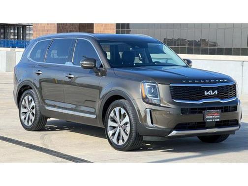2022 Kia Telluride S