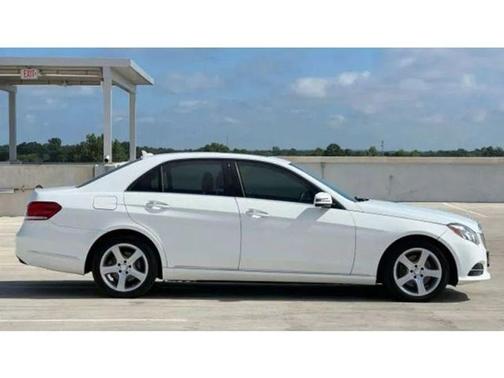 2015 Mercedes-Benz E-Class 4MATIC
