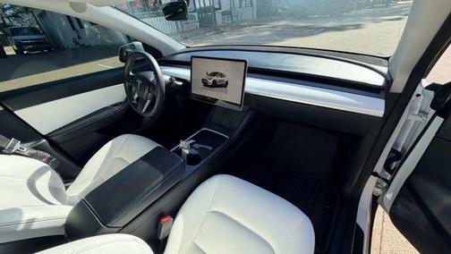 2022 Tesla Model Y Performance Dual Motor All-Wheel Drive