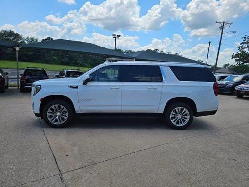 2021 GMC Yukon XL SLE
