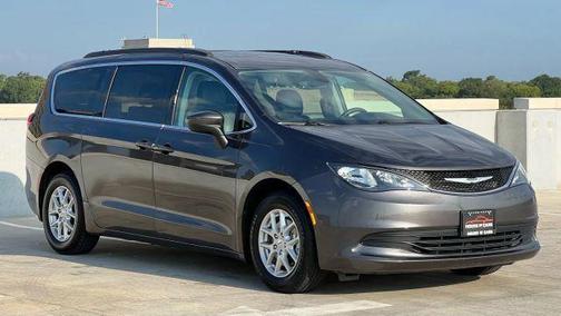 2020 Chrysler Voyager LXI
