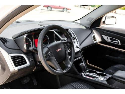 2017 GMC Terrain SLE-1
