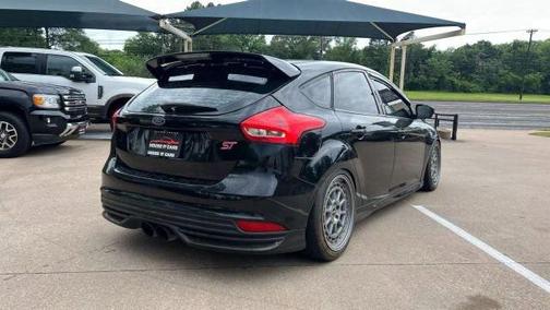 2017 Ford Focus ST ST