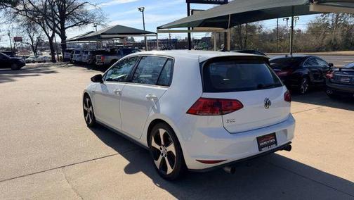 2015 Volkswagen Golf GTI 2.0T S 4-Door
