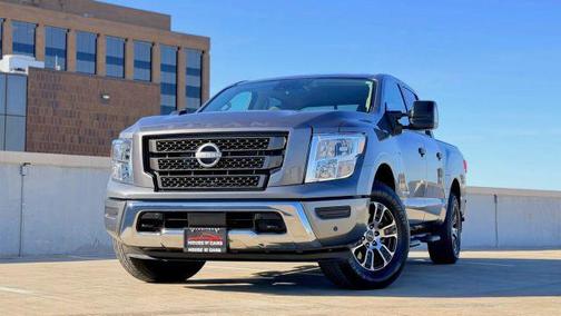 2024 Nissan Titan SV