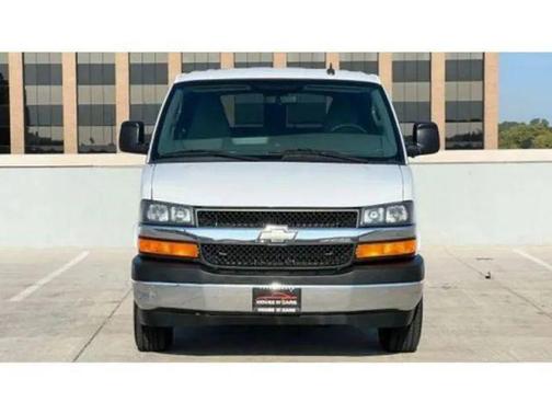 2017 Chevrolet Express 2500 LT