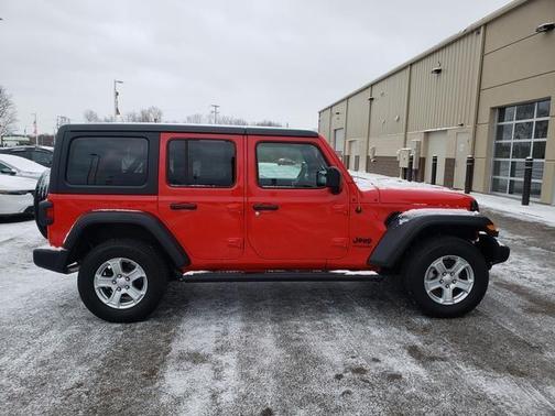 2022 Jeep Wrangler Unlimited Sport
